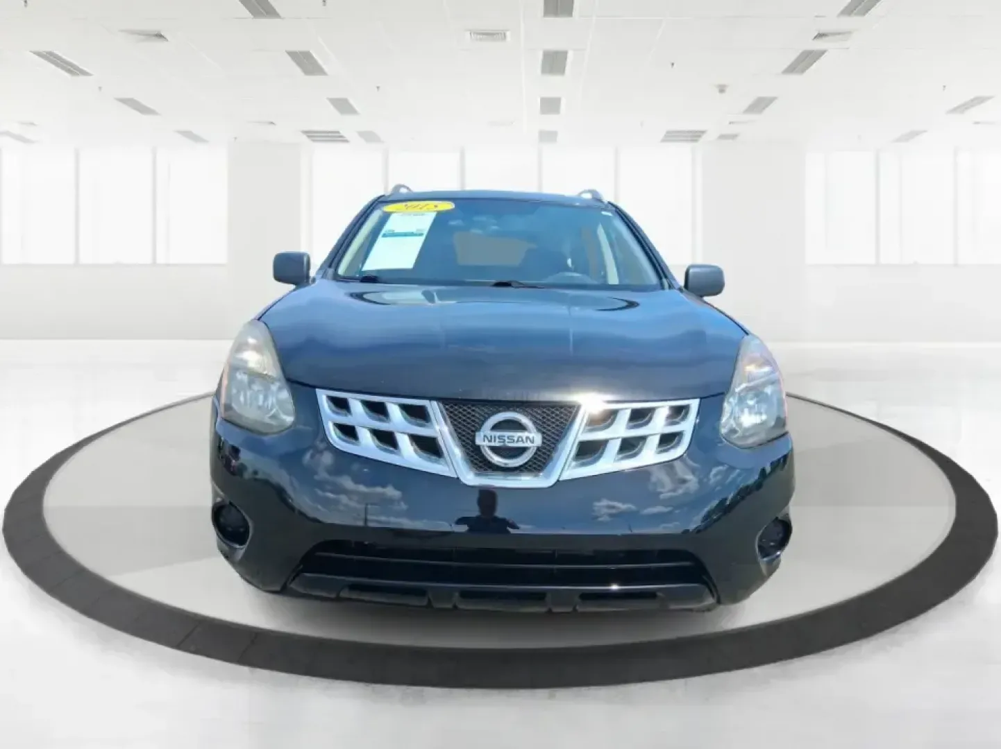 2015 Nissan Rogue S (JN8AS5MV0FW) with an 2.5L I-4 DOHC engine, Continuously Variable Transmission transmission, located at 1230 East Main St, Xenia, OH, 45385, (937) 908-9800, 39.688026, -83.910172 - Need a capable SUV for Ohio's changing seasons-school runs in the morning, a long commute down US-35, and a weekend escape to John Bryan State Park or the Greene County Fairgrounds? This 2015 Nissan Rogue S in Super Black is the kind of practical, do-it-all crossover that fits real life in Xenia: co - Photo#7