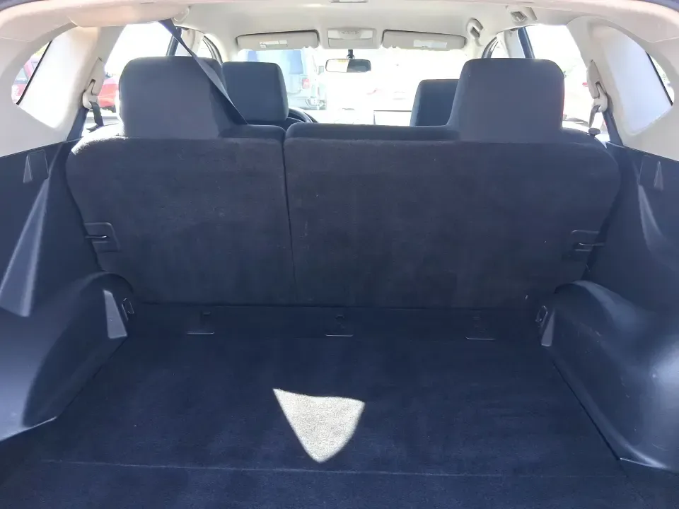 2015 Nissan Rogue S (JN8AS5MV0FW) with an 2.5L I-4 DOHC engine, Continuously Variable Transmission transmission, located at 1230 East Main St, Xenia, OH, 45385, (937) 908-9800, 39.688026, -83.910172 - Need a capable SUV for Ohio's changing seasons-school runs in the morning, a long commute down US-35, and a weekend escape to John Bryan State Park or the Greene County Fairgrounds? This 2015 Nissan Rogue S in Super Black is the kind of practical, do-it-all crossover that fits real life in Xenia: co - Photo#12