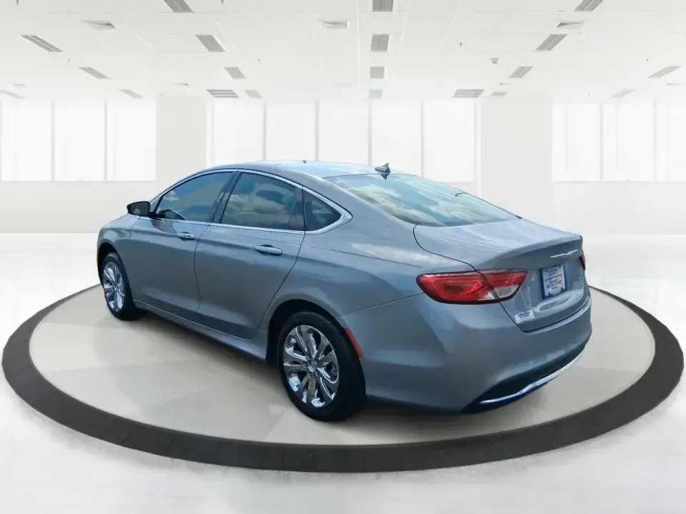 2015 Chrysler 200 Limited (1C3CCCAB5FN) with an 3.6L V-6 DOHC engine, 9-Speed Automatic transmission, located at 1230 East Main St, Xenia, OH, 45385, (937) 908-9800, 39.688026, -83.910172 - Picture an easy weekday commute from Xenia to Beavercreek or Dayton, then a comfortable Friday-night dinner run to downtown Yellow Springs-without giving up the refined feel you want in a daily driver. This 2015 Chrysler 200 Limited sedan is built for real life: smooth highway miles, school drop-off - Photo#4