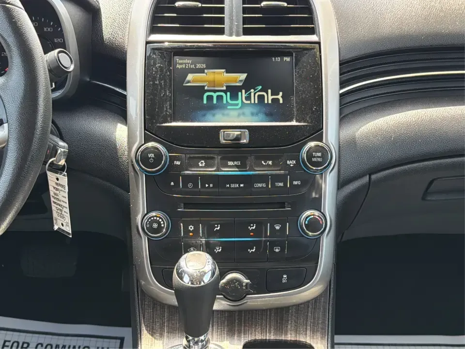 2015 Chevrolet Malibu 1LT (1G11C5SL5FF) with an ECOTEC 2.5L I-4 gasoline direct injection engine, 6-Speed Automatic transmission, located at 1951 S Dayton Lakeview Rd., New Carlisle, OH, 45344, (937) 908-9800, 39.890999, -84.050255 - Need a dependable, comfortable sedan for the daily commute between New Carlisle and Dayton, school drop-offs, or easy weekend getaways to Springfield? This 2015 Chevrolet Malibu 1LT is built for real-life driving-smooth on I70, easy to park around downtown New Carlisle, and efficient enough to keep - Photo#13