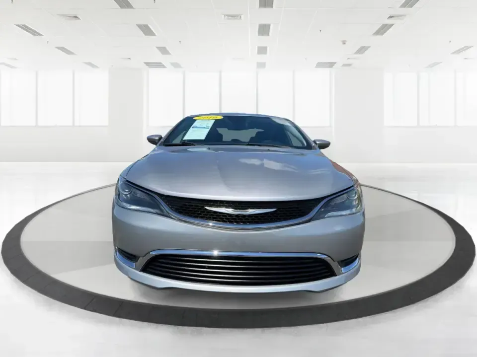 2016 Chrysler 200 Limited Platinum (1C3CCCABXGN) with an 2.4L L4 DOHC 16V engine, 9A transmission, located at 1184 Kauffman Ave, Fairborn, OH, 45324, (937) 908-9800, 39.807072, -84.030914 - Picture your next weekday commute down I675 or a smooth evening drive past Wright State University-quiet cabin, premium touches, and the kind of comfort that makes errands, school drop-offs, and date nights feel effortless. This 2016 Chrysler 200 Limited Platinum in Billet Silver Metallic Clearcoat - Photo#7