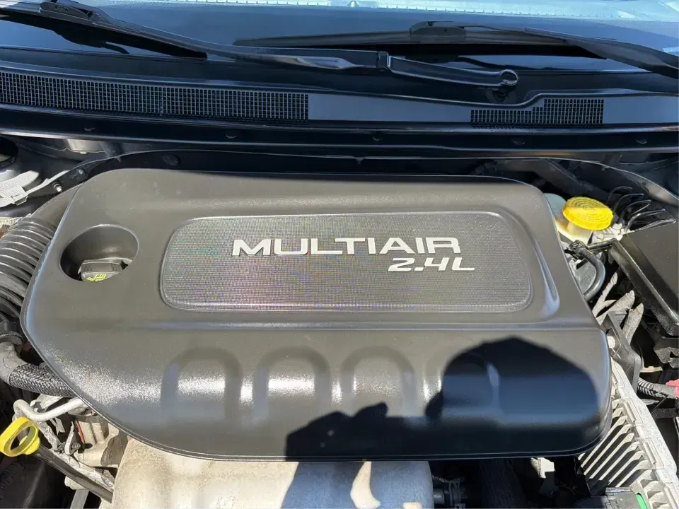 2016 Chrysler 200 Limited Platinum (1C3CCCABXGN) with an 2.4L L4 DOHC 16V engine, 9A transmission, located at 1184 Kauffman Ave, Fairborn, OH, 45324, (937) 908-9800, 39.807072, -84.030914 - Picture your next weekday commute down I675 or a smooth evening drive past Wright State University-quiet cabin, premium touches, and the kind of comfort that makes errands, school drop-offs, and date nights feel effortless. This 2016 Chrysler 200 Limited Platinum in Billet Silver Metallic Clearcoat - Photo#11