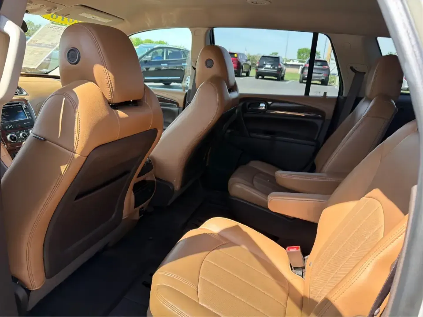 2016 Buick Enclave Leather (5GAKVBKD6GJ) with an 3.6L V-6 gasoline direct injection engine, 6-Speed Automatic Overdrive transmission, located at 1184 Kauffman Ave, Fairborn, OH, 45324, (937) 908-9800, 39.807072, -84.030914 - Need one vehicle that can handle school drop-offs, grocery runs, and a weekend road trip down I-75 without feeling cramped? This 2016 Buick Enclave Leather in Iridium Metallic is built for real-life family logistics and comfortable commuting around Moraine, Dayton, and the Miami Valley-offering thre- Photo#10