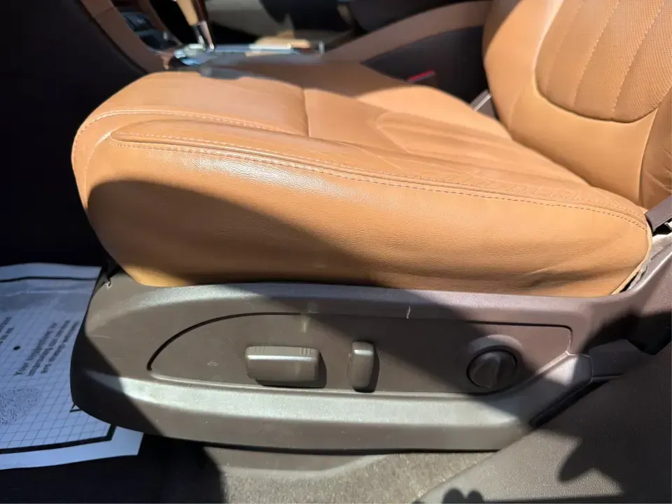 2016 Buick Enclave Leather (5GAKVBKD6GJ) with an 3.6L V-6 gasoline direct injection engine, 6-Speed Automatic Overdrive transmission, located at 8750 N County Rd 25A, Piqua, OH, 45356, (937) 908-9800, 40.164391, -84.232513 - Need one vehicle that can handle school drop-offs, grocery runs, and a weekend road trip down I-75 without feeling cramped? This 2016 Buick Enclave Leather in Iridium Metallic is built for real-life family logistics and comfortable commuting around Moraine, Dayton, and the Miami Valley-offering thre - Photo#18