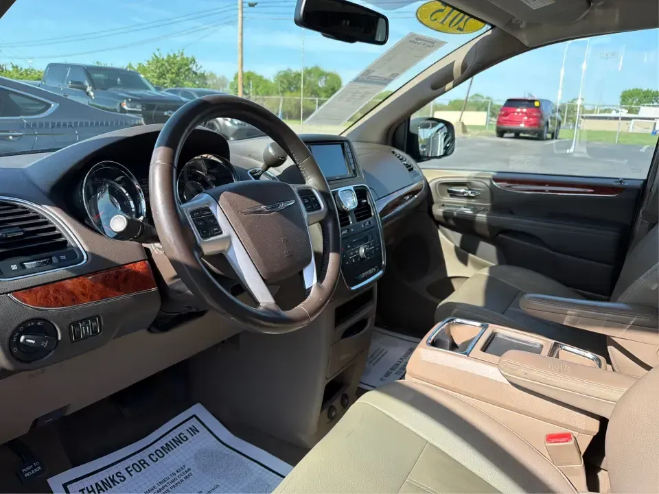 2015 Chrysler Town and Country Touring (2C4RC1BG6FR) with an 3.6L V-6 DOHC engine, 6-Speed Automatic transmission, located at 1230 East Main St, Xenia, OH, 45385, (937) 908-9800, 39.688026, -83.910172 - Load up the kids, the gear, and the snacks-this 2015 Chrysler Town and Country Touring is built for real-life family schedules, long commutes, and weekend getaways without the stress. Whether you're shuttling to practice, carpooling through Greene County, or planning a road trip that starts on US- - Photo#9