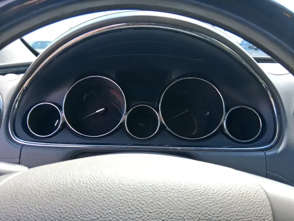 2016 Buick Enclave Leather (5GAKVBKD1GJ) with an 3.6L V-6 gasoline direct injection engine, 6-Speed Automatic Overdrive transmission, located at 1184 Kauffman Ave, Fairborn, OH, 45324, (937) 908-9800, 39.807072, -84.030914 - Weekend road trips to Yellow Springs, daily school runs across Fairborn, or a comfortable commute down I675 toward Dayton-this 2016 Buick Enclave Leather is built for real life when you need space, confidence, and premium comfort without the premium price. Finished in Ebony Twilight Metallic, this f - Photo#15