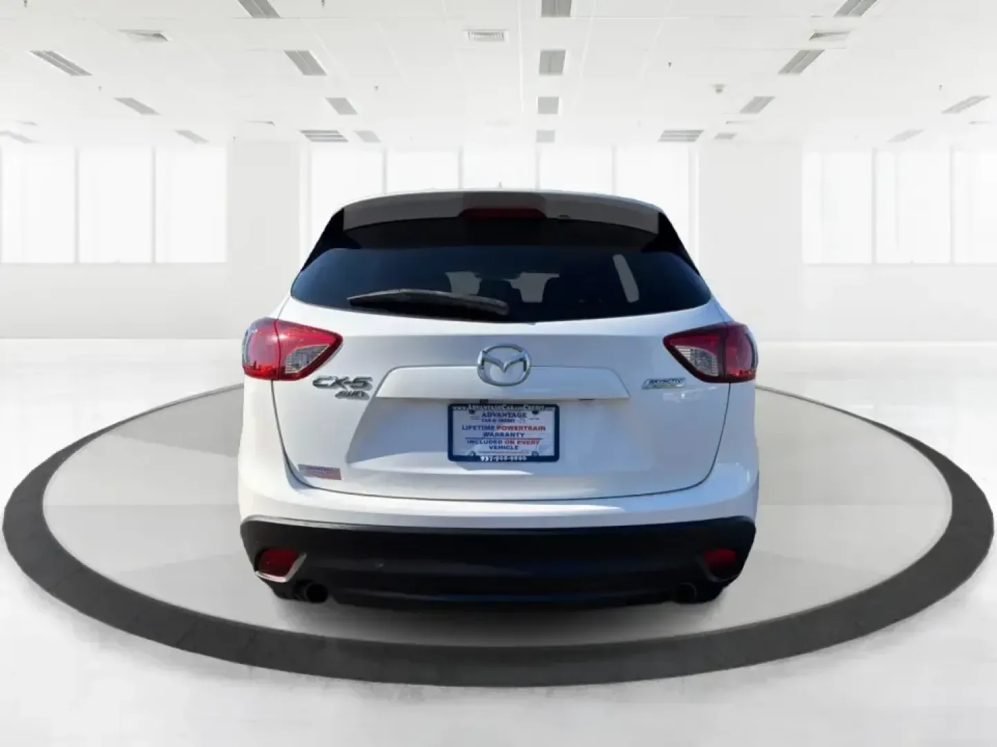 2016 Mazda CX-5 Touring (JM3KE4CYXG0) with an SKYACTIV-G 2.5L I-4 gasoline direct injection engine, 6-Speed Automatic transmission, located at 1099 N County Rd 25A, Troy, OH, 45373, (937) 908-9800, 40.057079, -84.212883 - Pack up the kids, load the groceries, or point the nose toward a weekend road trip-this 2016 Mazda CX-5 Touring is the kind of SUV that fits real life in Piqua. With confident all-weather capability and a comfortable, well-equipped cabin, it's a smart choice for commuters running up and down I75, fa - Photo#3
