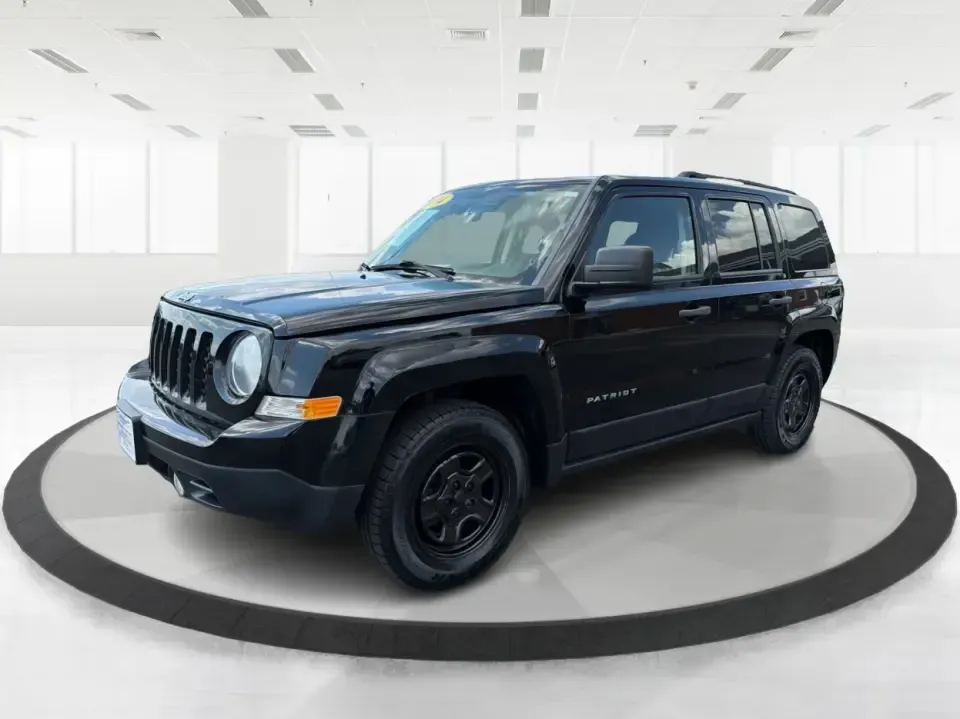2014 Jeep Patriot Sport 2WD (1C4NJPBB0ED) with an 2.4L L4 DOHC 16V engine, located at 1099 N County Rd 25A, Troy, OH, 45373, (937) 908-9800, 40.057079, -84.212883 - Need a practical SUV for everyday life in Troy-school drop-offs, commutes down I75, and weekend runs to Charleston Falls Preserve or the Miami County Fairgrounds? This 2014 Jeep Patriot Sport 2WD is a smart pick for drivers who want SUV versatility, easy parking, and confidence-building safety featu- Photo#8
