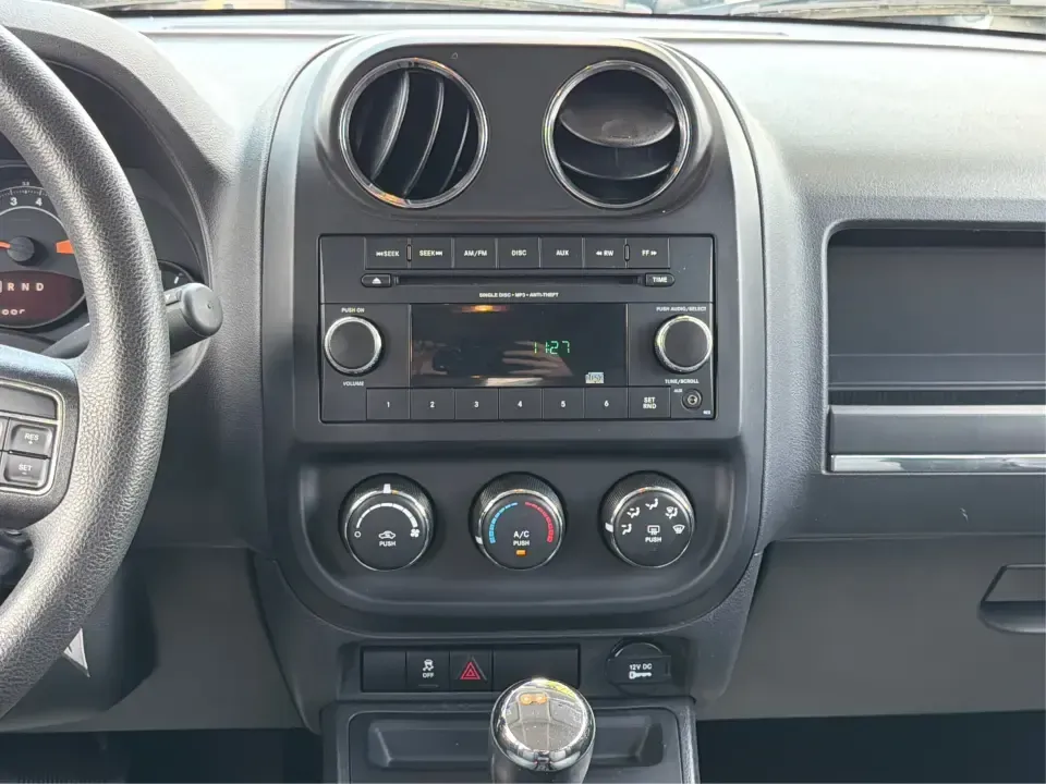 2014 Jeep Patriot Sport 2WD (1C4NJPBB0ED) with an 2.4L L4 DOHC 16V engine, located at 1099 N County Rd 25A, Troy, OH, 45373, (937) 908-9800, 40.057079, -84.212883 - Need a practical SUV for everyday life in Troy-school drop-offs, commutes down I75, and weekend runs to Charleston Falls Preserve or the Miami County Fairgrounds? This 2014 Jeep Patriot Sport 2WD is a smart pick for drivers who want SUV versatility, easy parking, and confidence-building safety featu- Photo#13