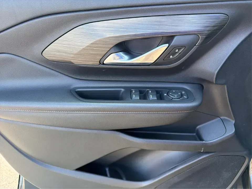 2020 GMC Terrain AWD SLT (3GKALVEV8LL) with an 1.4L L4 DOHC 16V TURBO engine, 6A transmission, located at 8750 N County Rd 25A, Piqua, OH, 45356, (937) 908-9800, 40.164391, -84.232513 - Whether you're shuttling kids to practice, grinding out a long commute up I75, or packing up for a weekend escape to Indian Lake, this 2020 GMC Terrain AWD SLT is built for real life in West Central Ohio. With confident all-wheel-drive capability, a comfortable upscale cabin, and smart tech for ever - Photo#19