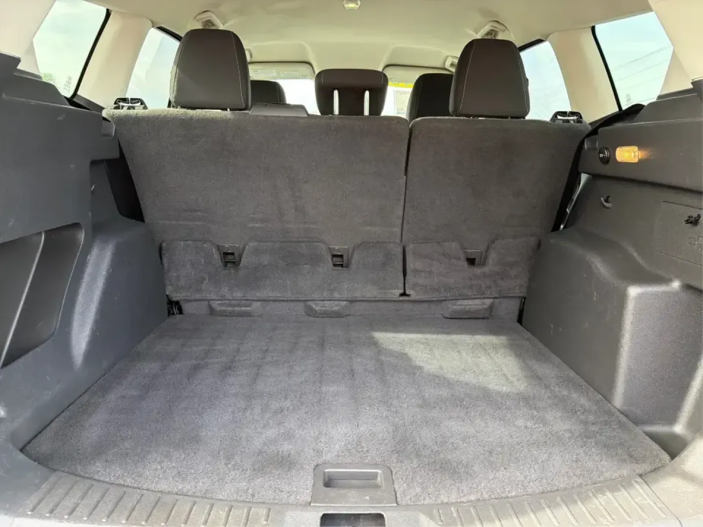 2016 Ford Escape SE (1FMCU0G75GU) with an 2.5L L4 DOHC 16V engine, 6-Speed Automatic transmission, located at 1099 N County Rd 25A, Troy, OH, 45373, (937) 908-9800, 40.057079, -84.212883 - Whether you're juggling school drop-offs, commuting up I75, or planning a weekend run to the Miami County Fairgrounds, this 2016 Ford Escape SE is the kind of practical SUV that fits real-life Troy, Ohio routines. With a versatile cabin, confident road manners, and easy-to-live-with features, it's a - Photo#12