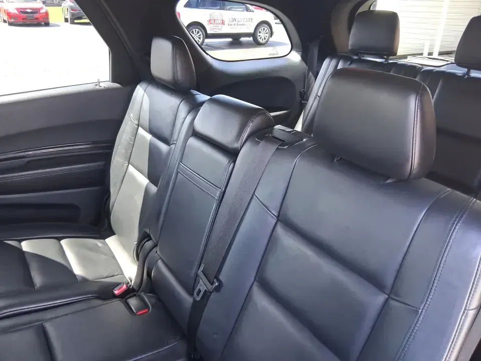 2015 Dodge Durango Limited (1C4RDJDG7FC) with an 3.6L V6 DOHC 24V engine, 8-Speed Automatic transmission, located at 8750 N County Rd 25A, Piqua, OH, 45356, (937) 908-9800, 40.164391, -84.232513 - Pack up the kids, load the cargo, and point the nose toward your next weekend getaway-this 2015 Dodge Durango Limited is built for real life in West Central Ohio. Whether you're shuttling a growing family to practice, commuting up I75, or planning a road trip to Indian Lake, the Durango delivers the - Photo#10