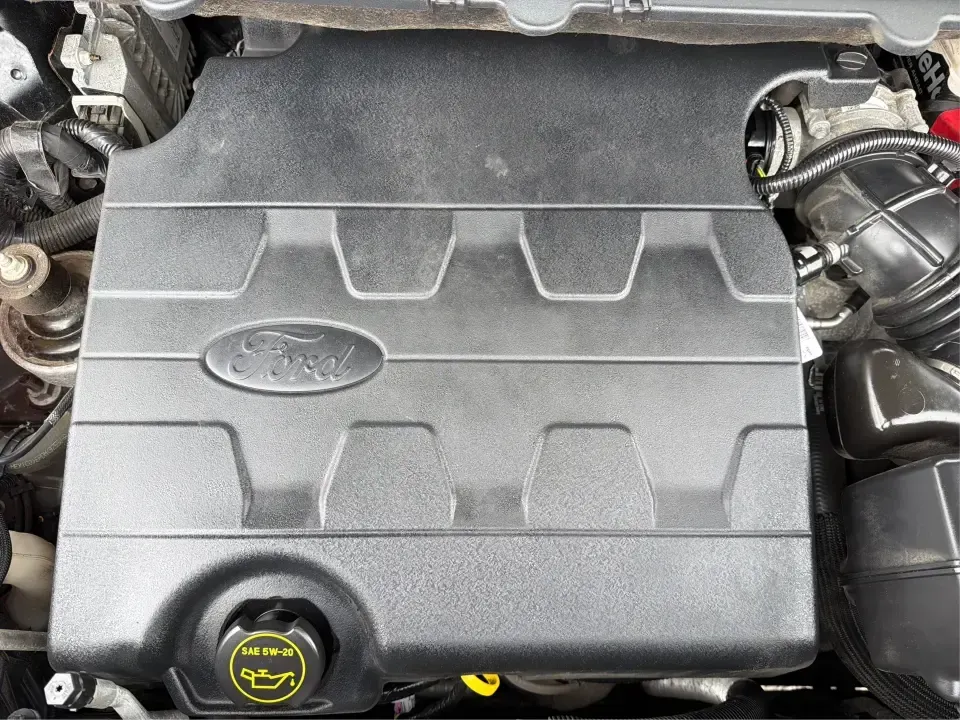 2018 Ford Edge Titanium (2FMPK4K82JB) with an 3.5L V6 DOHC 24V engine, 6A transmission, located at 1099 N County Rd 25A, Troy, OH, 45373, (937) 908-9800, 40.057079, -84.212883 - Need one SUV that can handle Ohio weather, keep the family comfortable, and still feel upscale for your daily commute? This 2018 Ford Edge Titanium in Shadow Black is built for real life-school runs, I-75 commuting, and weekend getaways to places like Charleston Falls Preserve-while giving you the p - Photo#11