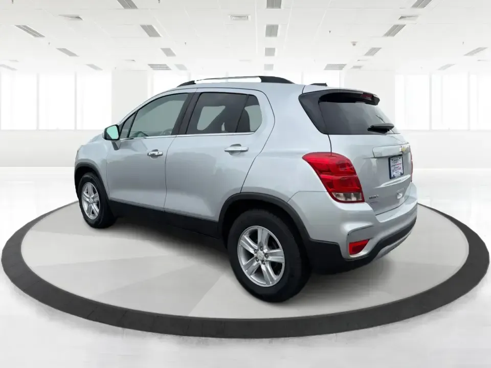 2018 Chevrolet Trax LT (KL7CJLSB1JB) with an ECOTEC 1.4L I-4 DOHC engine, 6A transmission, located at 8750 N County Rd 25A, Piqua, OH, 45356, (937) 908-9800, 40.164391, -84.232513 - Make your everyday drive easier-and your weekends bigger-in a compact SUV that fits real life. The 2018 Chevrolet Trax LT is a smart pick for commuters who want an efficient footprint for parking downtown, growing families who need flexible cargo space, and road-trip fans who want comfort and confid - Photo#4