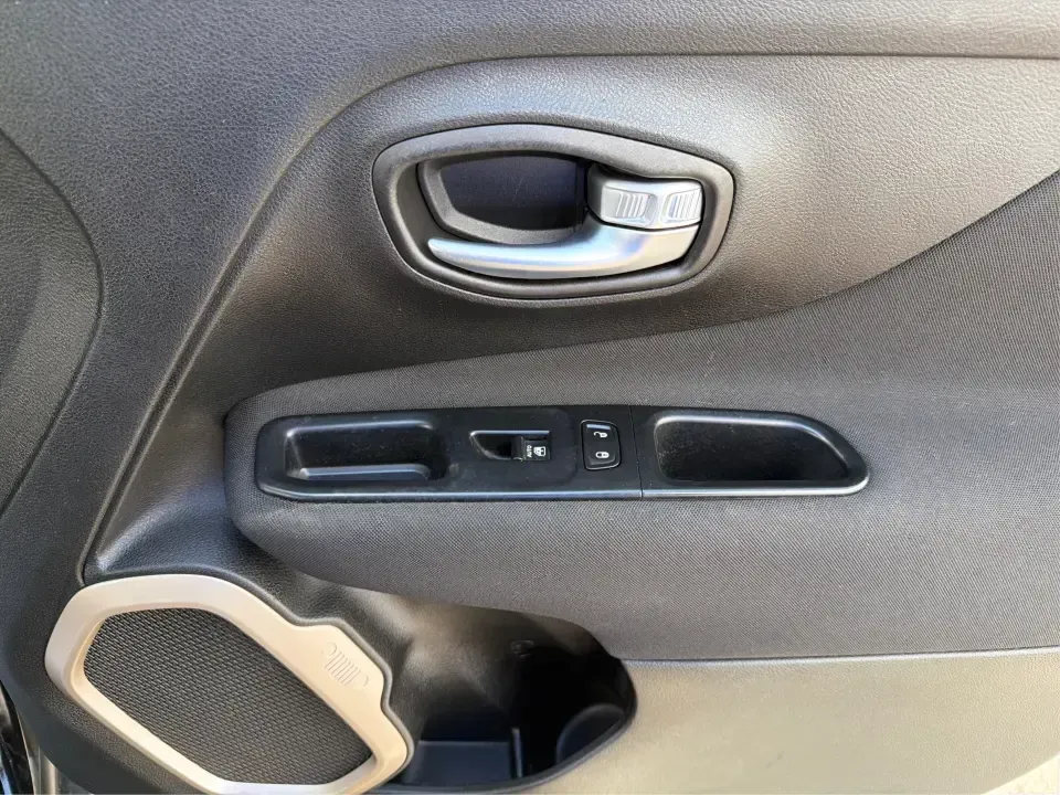 2017 Jeep Renegade Latitude 4WD (ZACCJBBB7HP) with an 2.4L L4 DOHC 16V engine, 6M transmission, located at 1951 S Dayton Lakeview Rd., New Carlisle, OH, 45344, (937) 908-9800, 39.890999, -84.050255 - Weekend getaways to John Bryan State Park, snowy school runs, and everyday commuting down I70 or Route 235 feel a lot easier when you've got a compact SUV that's comfortable, capable, and efficient. This 2017 Jeep Renegade Latitude 4WD is a great fit for drivers who want the higher seating position- Photo#19