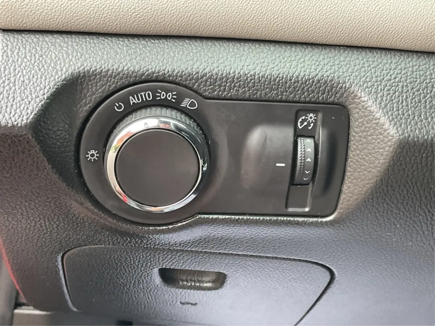 2016 Chevrolet Cruze Limited LS (1G1PC5SH5G7) with an Other engine, located at 1951 S Dayton Lakeview Rd., New Carlisle, OH, 45344, (937) 908-9800, 39.890999, -84.050255 - **Rev Up Your Commute with the 2016 Chevrolet Cruze Limited LS Perfect for Everyday Adventures!**<br /> <br /> Are you searching for a reliable vehicle that won't just get you from point A to point B but will also elevate your daily travel experience? Look no further than the stunning 2016 Chevrole - Photo#17