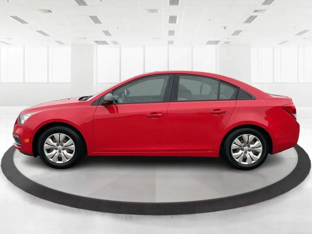 2016 Chevrolet Cruze Limited LS (1G1PC5SH5G7) with an Other engine, located at 1184 Kauffman Ave, Fairborn, OH, 45324, (937) 908-9800, 39.807072, -84.030914 - **Rev Up Your Commute with the 2016 Chevrolet Cruze Limited LS Perfect for Everyday Adventures!**<br /> <br /> Are you searching for a reliable vehicle that won't just get you from point A to point B but will also elevate your daily travel experience? Look no further than the stunning 2016 Chevrole - Photo#5