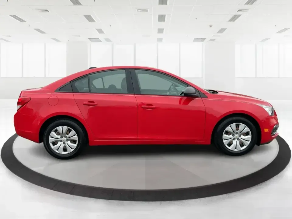 2016 Chevrolet Cruze Limited LS (1G1PC5SH5G7) with an 1.8L L4 DOHC 16V FFV engine, 6A transmission, located at 1184 Kauffman Ave, Fairborn, OH, 45324, (937) 908-9800, 39.807072, -84.030914 - **Rev Up Your Commute with the 2016 Chevrolet Cruze Limited LS Perfect for Everyday Adventures!**<br /> <br /> Are you searching for a reliable vehicle that won't just get you from point A to point B but will also elevate your daily travel experience? Look no further than the stunning 2016 Chevrole - Photo#1