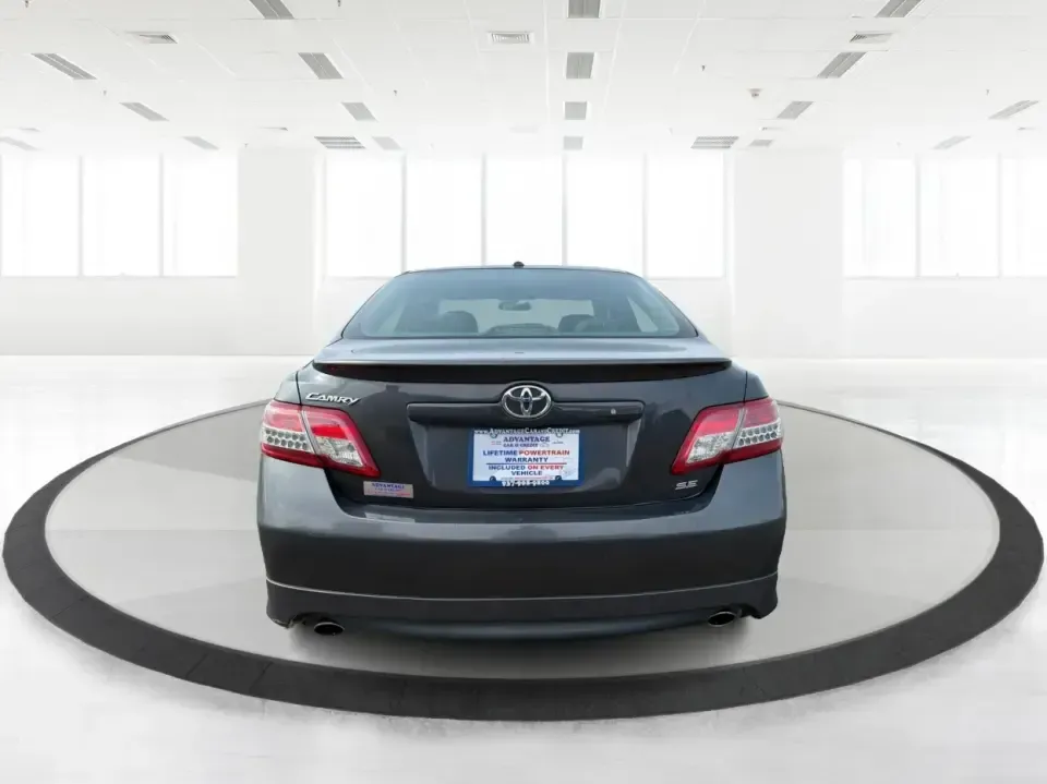 2011 Toyota Camry SE V6 (4T1BK3EK9BU) with an 3.5L V-6 DOHC engine, 6-Speed Automatic transmission, located at 8750 N County Rd 25A, Piqua, OH, 45356, (937) 908-9800, 40.164391, -84.232513 - Need a commuter that can eat up I75 miles all week, then still feel sporty for a Saturday drive past the Great Miami River or out toward the Miami Valley? This 2011 Toyota Camry SE V6 is the kind of practical-yet-fun sedan that fits real life in Piqua-reliable for work runs, comfortable for family e - Photo#3
