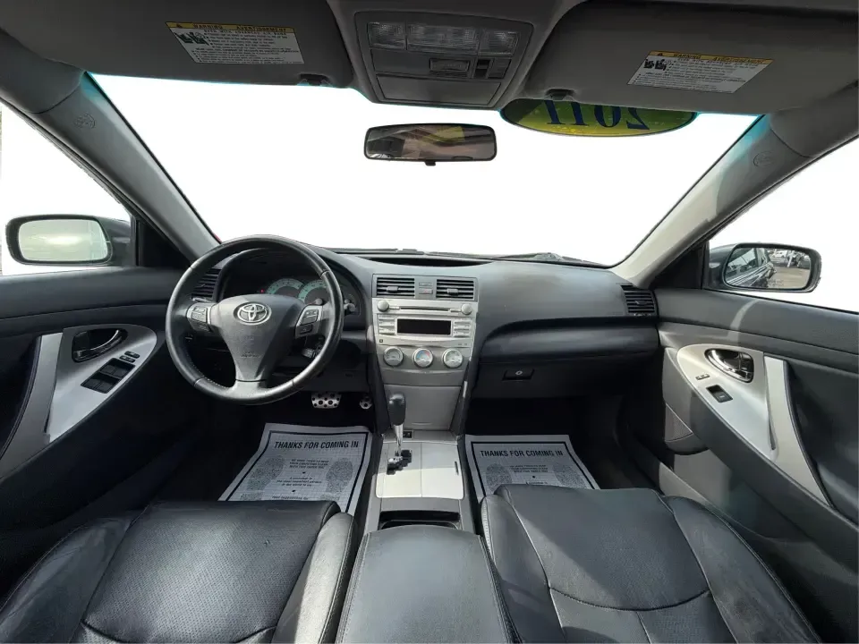 2011 Toyota Camry SE V6 (4T1BK3EK9BU) with an 3.5L V-6 DOHC engine, 6-Speed Automatic transmission, located at 8750 N County Rd 25A, Piqua, OH, 45356, (937) 908-9800, 40.164391, -84.232513 - Need a commuter that can eat up I75 miles all week, then still feel sporty for a Saturday drive past the Great Miami River or out toward the Miami Valley? This 2011 Toyota Camry SE V6 is the kind of practical-yet-fun sedan that fits real life in Piqua-reliable for work runs, comfortable for family e - Photo#21