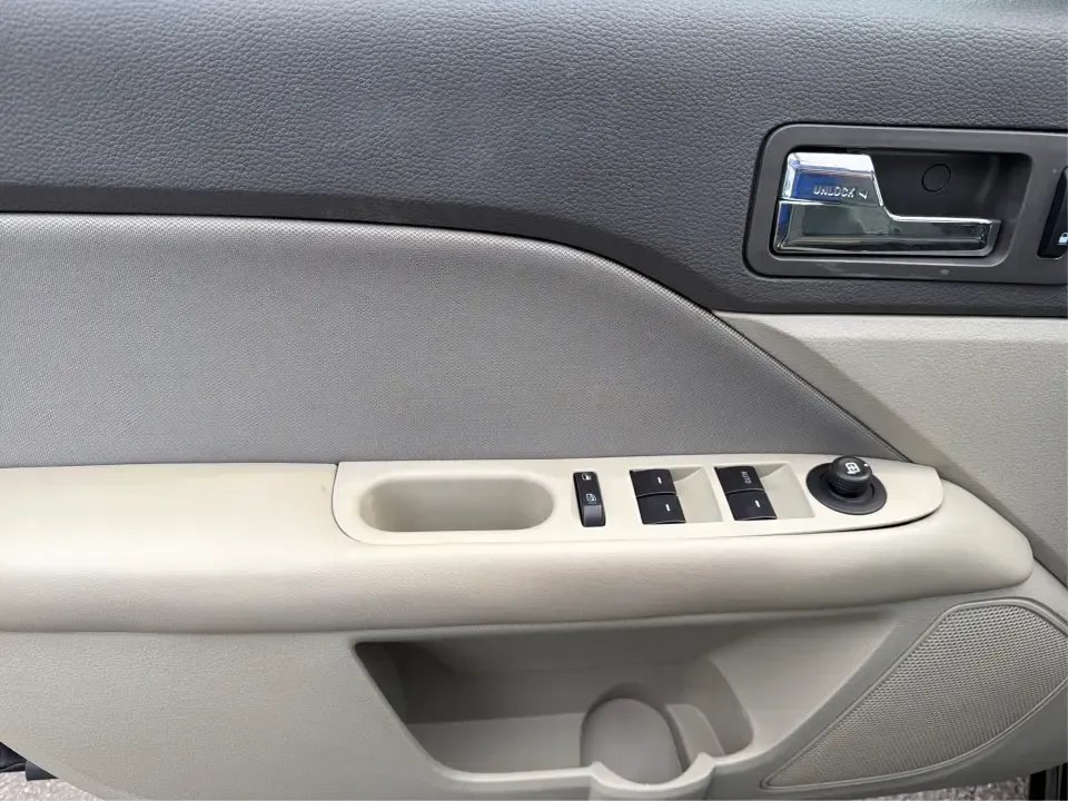 2012 Ford Fusion S (3FAHP0GA3CR) with an 2.5L I-4 DOHC engine, located at 1099 N County Rd 25A, Troy, OH, 45373, (937) 908-9800, 40.057079, -84.212883 - Need a dependable, budget-friendly sedan that can handle the weekday grind and still feel comfortable for weekend errands or a quick road trip to Dayton? This 2012 Ford Fusion S in sleek Tuxedo Black is a smart pick for commuters, first-time buyers, and growing families who want practical transporta - Photo#18