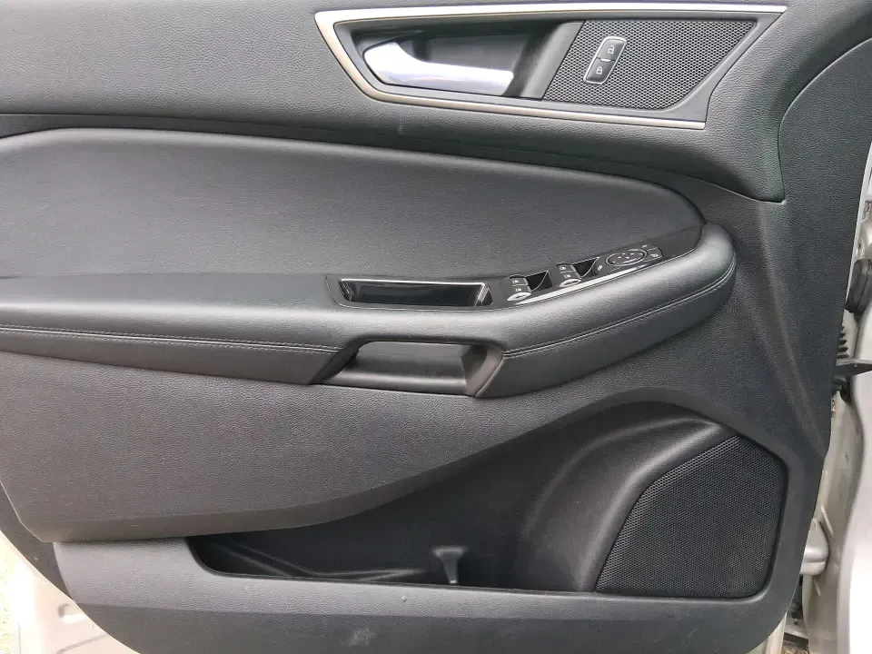 2019 Ford Edge SEL (2FMPK4J98KB) with an EcoBoost 2L I-4 gasoline direct injection engine, 6A transmission, located at 8750 N County Rd 25A, Piqua, OH, 45356, (937) 908-9800, 40.164391, -84.232513 - Picture your next road trip up I75, a week of school drop-offs, or a snowy Ohio commute that still feels calm and comfortable-this 2019 Ford Edge SEL AWD is built for real life. With confident all-wheel drive and a practical SUV layout, it's a smart fit for growing families, busy professionals, and - Photo#19