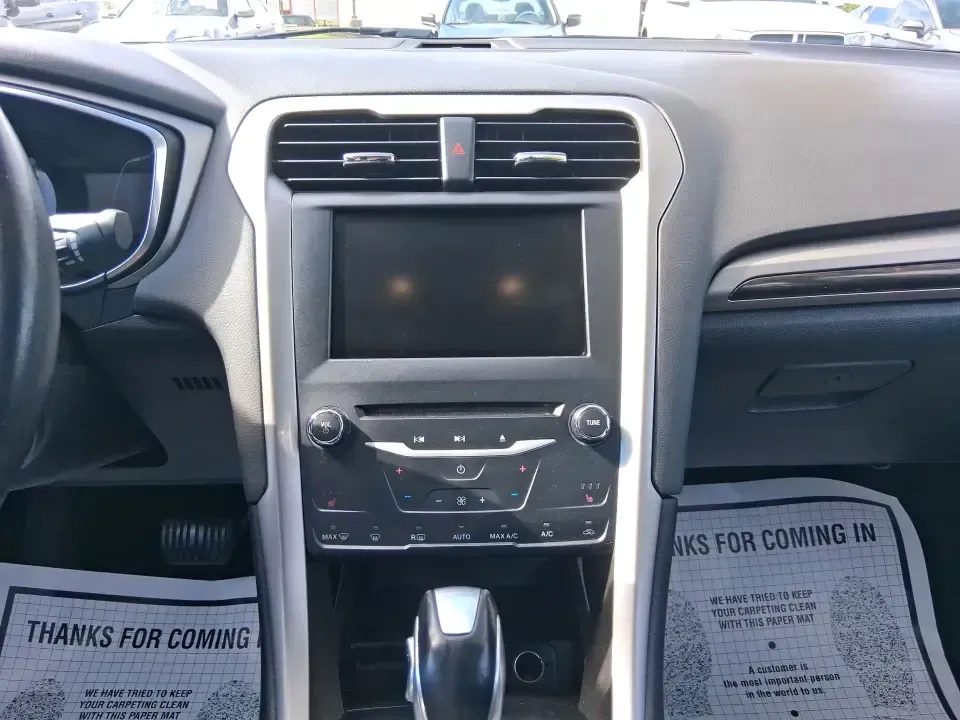 2014 Ford Fusion SE (3FA6P0HD8ER) with an 1.5L L4 DOHC 16V engine, located at 1099 N County Rd 25A, Troy, OH, 45373, (937) 908-9800, 40.057079, -84.212883 - Need a dependable commuter that still feels comfortable for date night in Beavercreek, errands around Xenia Station, and weekend drives out toward Caesars Creek? This 2014 Ford Fusion SE is the kind of smart, budget-friendly sedan that fits real life-easy to park downtown, smooth on longer stretches - Photo#13
