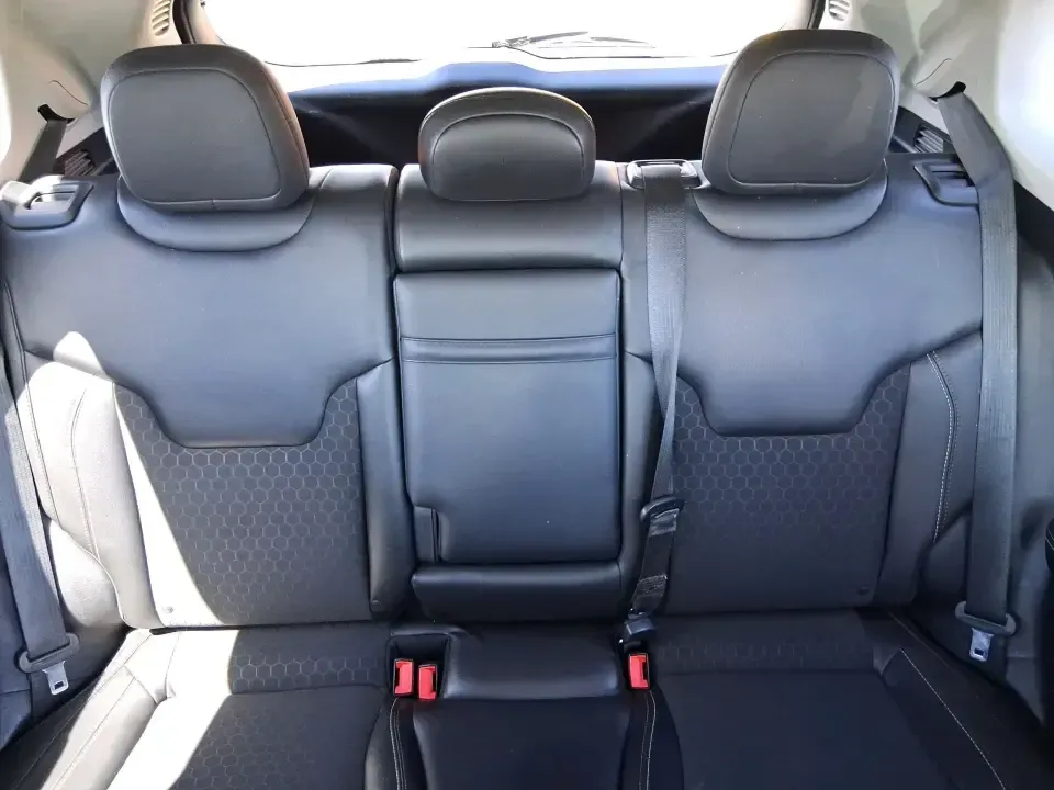 2018 Jeep Compass Latitude 4x4 (3C4NJDBB7JT) with an 2.4L L4 DOHC 16V engine, Manual/Standard transmission, located at 8750 N County Rd 25A, Piqua, OH, 45356, (937) 908-9800, 40.164391, -84.232513 - Weekend escapes, snowy school runs, and everyday commuting feel easier when your SUV is ready for whatever Ohio throws at it. This 2018 Jeep Compass Latitude 4x4 is built for drivers who want the flexibility to head from the weekday grind to a last-minute trip out toward Indian Lake or a scenic driv - Photo#14