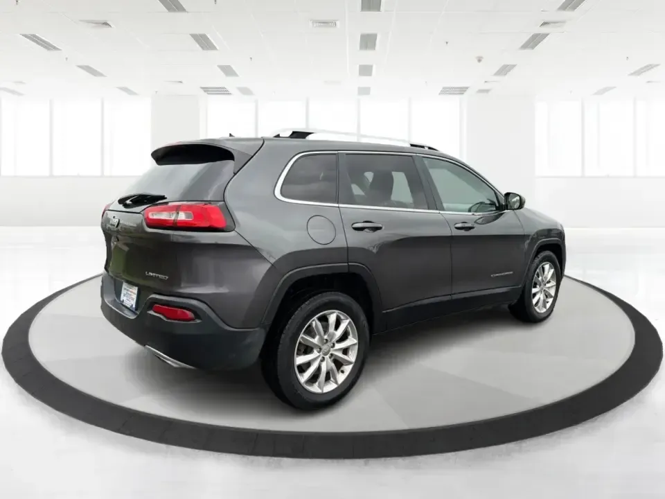 2015 Jeep Cherokee Limited (1C4PJMDS6FW) with an 3.2L V6 DOHC 24V engine, 9-Speed Automatic transmission, located at 4508 South Dixie Dr, Moraine, OH, 45439, (937) 908-9800, 39.689976, -84.218452 - Weekend escapes to John Bryan State Park, daily commutes down I70, or school-and-sports runs around Riverside-this 2015 Jeep Cherokee Limited is built for the kind of life that doesn't stay parked. With SUV comfort, confident capability, and upscale features, it's a smart fit for drivers who want on - Photo#2