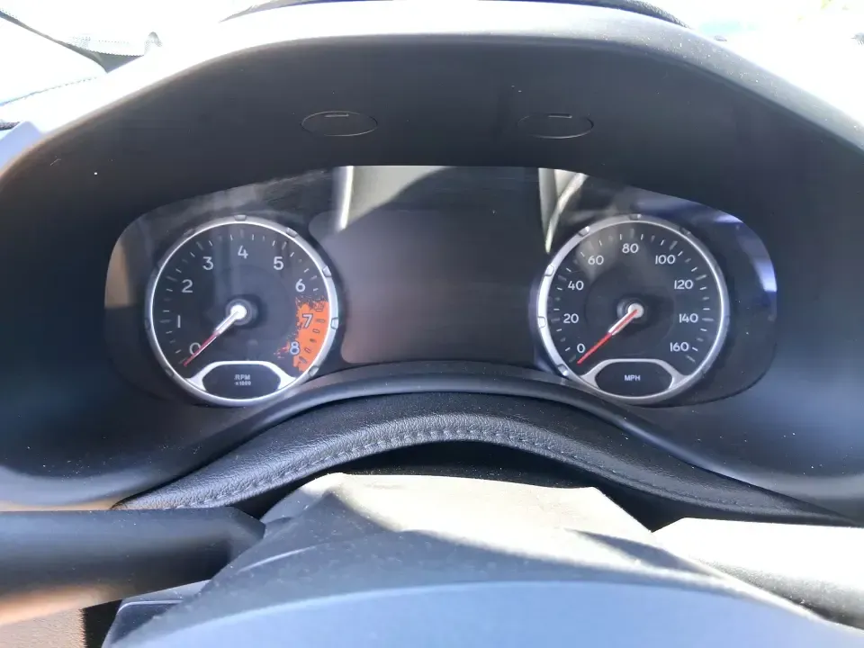 2015 Jeep Renegade Limited (ZACCJADT8FP) with an MultiAir2 Tigershark 2.4L I-4 variable valve contr engine, 9-Speed Automatic transmission, located at 401 Woodman Dr, Riverside, OH, 45431, (937) 908-9800, 39.760899, -84.123421 - Weekend plans, daily commutes, and last-minute road trips feel a lot easier when you've got a compact SUV that fits downtown parking spots but still has the confidence for I-675 and the back roads around the Miami Valley. This 2015 Jeep Renegade Limited is a smart pick for drivers who want SUV versa - Photo#15