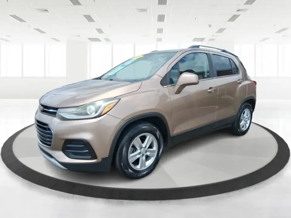 2018 Chevrolet Trax LT (3GNCJLSB1JL) with an ECOTEC 1.4L I-4 DOHC engine, 6A transmission, located at 4508 South Dixie Dr, Moraine, OH, 45439, (937) 908-9800, 39.689976, -84.218452 - Need a small SUV that fits city parking, handles daily commutes, and still has room for weekend getaways to Carillon Historical Park or a quick run down I75? This 2018 Chevrolet Trax LT is built for real-life Moraine and Dayton-area driving-easy to maneuver, comfortable for long stretches on South D - Photo#8