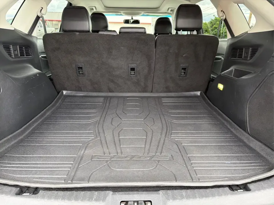 2015 Ford Edge Titanium (2FMTK4K82FB) with an 3.5L V6 DOHC 24V engine, 6-Speed Automatic transmission, located at 1184 Kauffman Ave, Fairborn, OH, 45324, (937) 908-9800, 39.807072, -84.030914 - Need a comfortable, confident SUV for Dayton-area commuting, school drop-offs, and spontaneous weekend getaways to Yellow Springs? This 2015 Ford Edge Titanium in Tuxedo Black Metallic blends everyday practicality with upscale features, giving you a road-trip-ready ride that fits a busy life in Fair - Photo#12