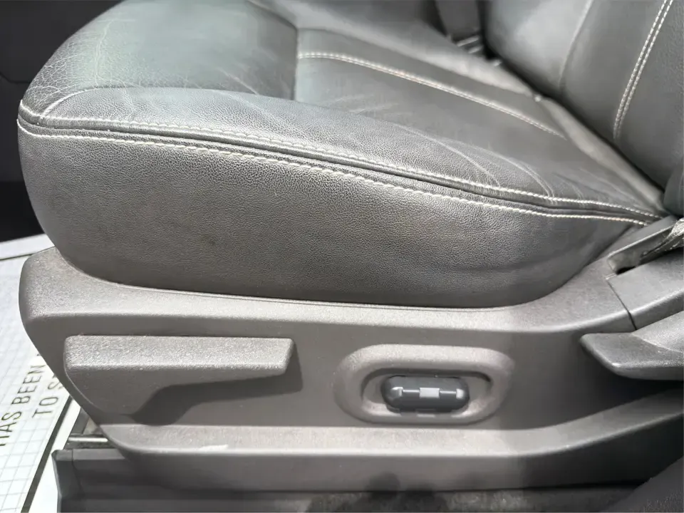 2007 Ford Edge SEL Plus (2FMDK39CX7B) with an Duratec 3.5L V-6 DOHC engine, 6-Speed Automatic Overdrive transmission, located at 880 E. National Road, Vandalia, OH, 45377, (937) 908-9800, 39.891918, -84.183594 - Need a comfortable, confident SUV for daily commuting on I75, school drop-offs, or weekend runs to Englewood MetroPark? This 2007 Ford Edge SEL Plus blends roomy practicality with upscale touches, making it a smart pick for drivers who want an easy-to-live-with crossover that fits real life in Vanda - Photo#18