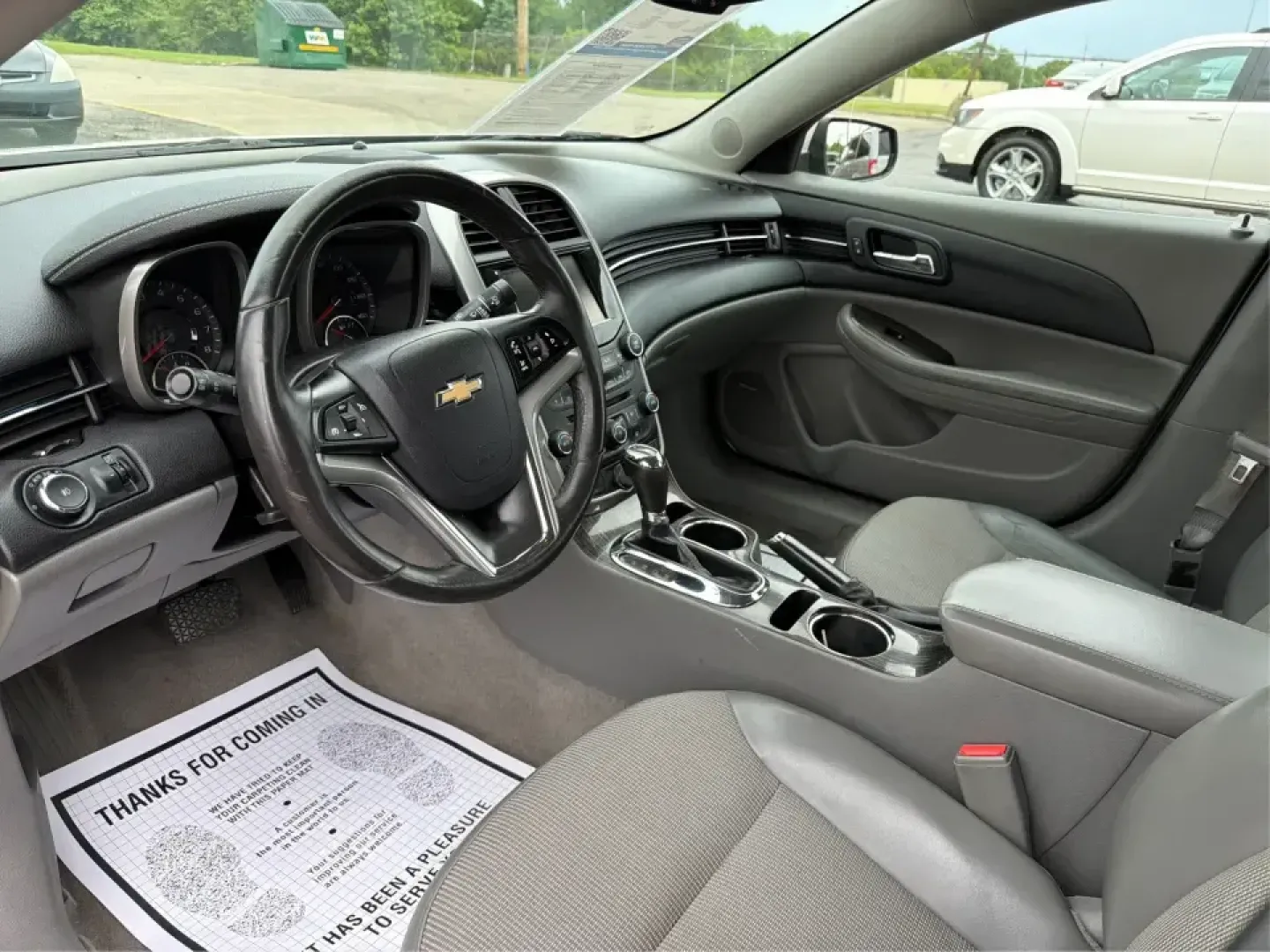 2015 Chevrolet Malibu 2LT (1G11D5SL1FF) with an ECOTEC 2.5L I-4 gasoline direct injection engine, 6-Speed Automatic transmission, located at 4508 South Dixie Dr, Moraine, OH, 45439, (937) 908-9800, 39.689976, -84.218452 - Set up for the daily commute, school drop-offs, and easy weekend getaways, this 2015 Chevrolet Malibu 2LT is the kind of comfortable midsize sedan that fits real life in the Miami Valley. With its smooth ride, practical cabin space, and commuter-friendly efficiency, it's a smart pick for drivers who- Photo#9
