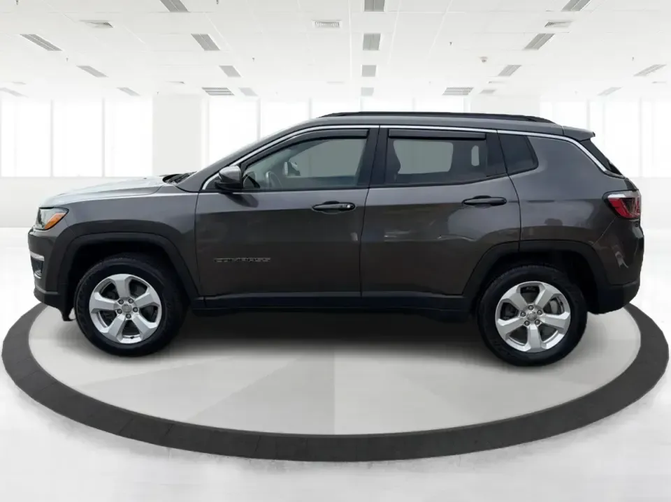 2018 Jeep Compass Latitude 4x4 (3C4NJDBB6JT) with an 2.4L L4 DOHC 16V engine, Manual/Standard transmission, located at 1099 N County Rd 25A, Troy, OH, 45373, (937) 908-9800, 40.057079, -84.212883 - Ready for weekend escapes to Hocking Hills, snowy school drop-offs, or a daily commute down I75? This 2018 Jeep Compass Latitude 4x4 is built for drivers who want SUV versatility with confident 4WD capability-great for growing families, outdoor-minded couples, and commuters who prefer a hands-on dri - Photo#5