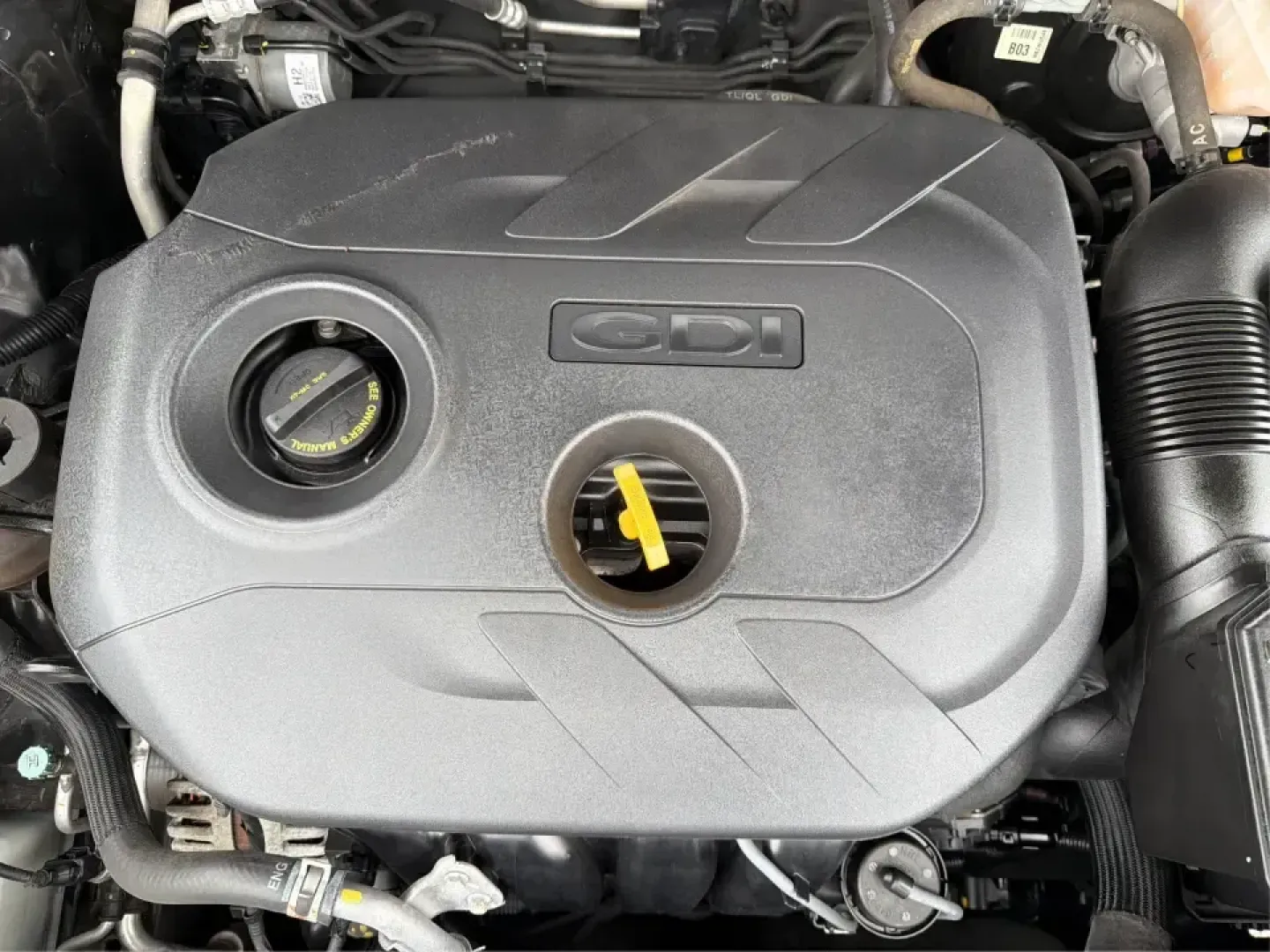 2018 Hyundai Tucson SE (KM8J2CA41JU) with an Nu 2L I-4 gasoline direct injection engine, 6A transmission, located at 4508 South Dixie Dr, Moraine, OH, 45439, (937) 908-9800, 39.689976, -84.218452 - Pack up the kids for a day at Carillon Historical Park, load camping gear for a weekend at Germantown MetroPark, or settle into a comfortable long commute down I-75-this 2018 Hyundai Tucson SE is the kind of compact SUV that fits real life in the Miami Valley. With its versatile SUV body style, conf- Photo#11
