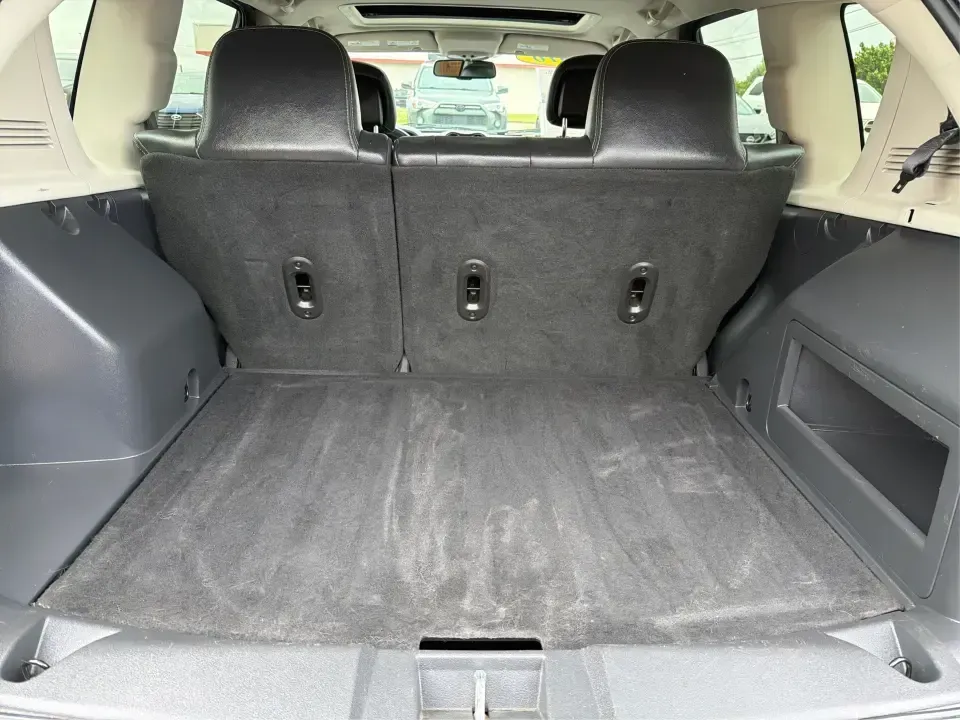 2016 Jeep Compass High Altitude Edition (1C4NJDEB2GD) with an 2.4L I-4 DOHC engine, 6A transmission, located at 8750 N County Rd 25A, Piqua, OH, 45356, (937) 908-9800, 40.164391, -84.232513 - Need a compact SUV that can handle Ohio weather, weekday commutes, and spontaneous weekend escapes without feeling bulky? This **2016 Jeep Compass High Altitude Edition 4WD** fits that lifestyle well-easy to park for errands around town, confident on wet back roads, and comfortable for longer drives - Photo#12