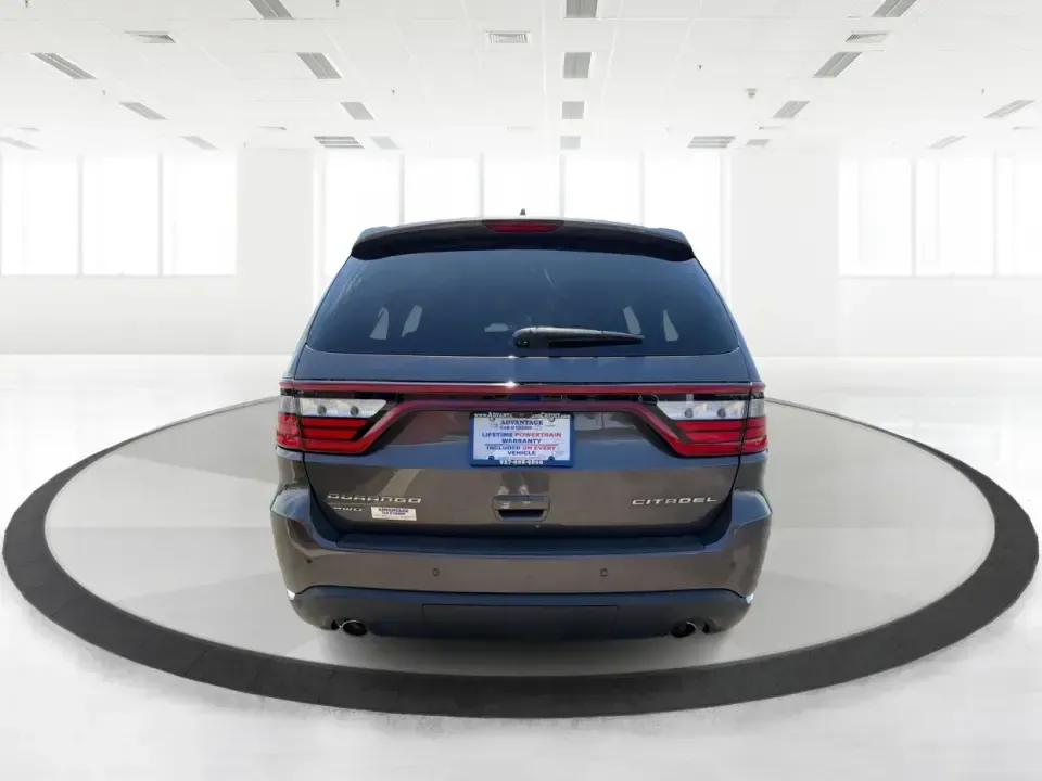 2014 Dodge Durango Citadel (1C4RDJEG5EC) with an 3.6L V6 DOHC 24V engine, 8-Speed Automatic transmission, located at 1099 N County Rd 25A, Troy, OH, 45373, (937) 908-9800, 40.057079, -84.212883 - Load up the family, point the nose toward I75, and turn everyday errands into comfortable road trips-this 2014 Dodge Durango Citadel is built for drivers who want three-row versatility, confident traction, and premium features without stepping into a brand-new payment. Whether you're commuting acros - Photo#3