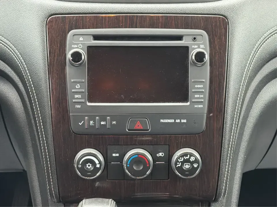 2016 Chevrolet Traverse 1LT (1GNKRGKD1GJ) with an 3.6L V-6 gasoline direct injection engine, 6A transmission, located at 8750 N County Rd 25A, Piqua, OH, 45356, (937) 908-9800, 40.164391, -84.232513 - Load up the kids, the cooler, and the weekend plans-this 2016 Chevrolet Traverse 1LT is the kind of family-ready SUV that makes school runs, long commutes, and Ohio road trips feel simpler. With three-row flexibility, a confident 3.6L V6, and everyday comfort features, it's a smart pick for growing - Photo#13