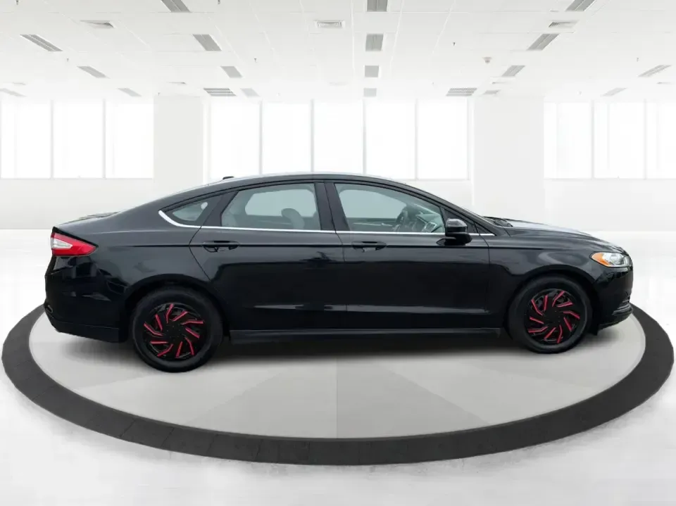 2014 Ford Fusion S (3FA6P0G78ER) with an Duratec 2.5L I-4 DOHC engine, Automatic transmission, located at 8750 N County Rd 25A, Piqua, OH, 45356, (937) 908-9800, 40.164391, -84.232513 - Are you on the hunt for a reliable sedan that fits seamlessly into your everyday life? Look no further than this stunning 2014 Ford Fusion S, available now at Advantage Car and Credit in Fairborn, OH. This vehicle is the perfect choice for budget-conscious buyers or families needing a dependable rid - Photo#1