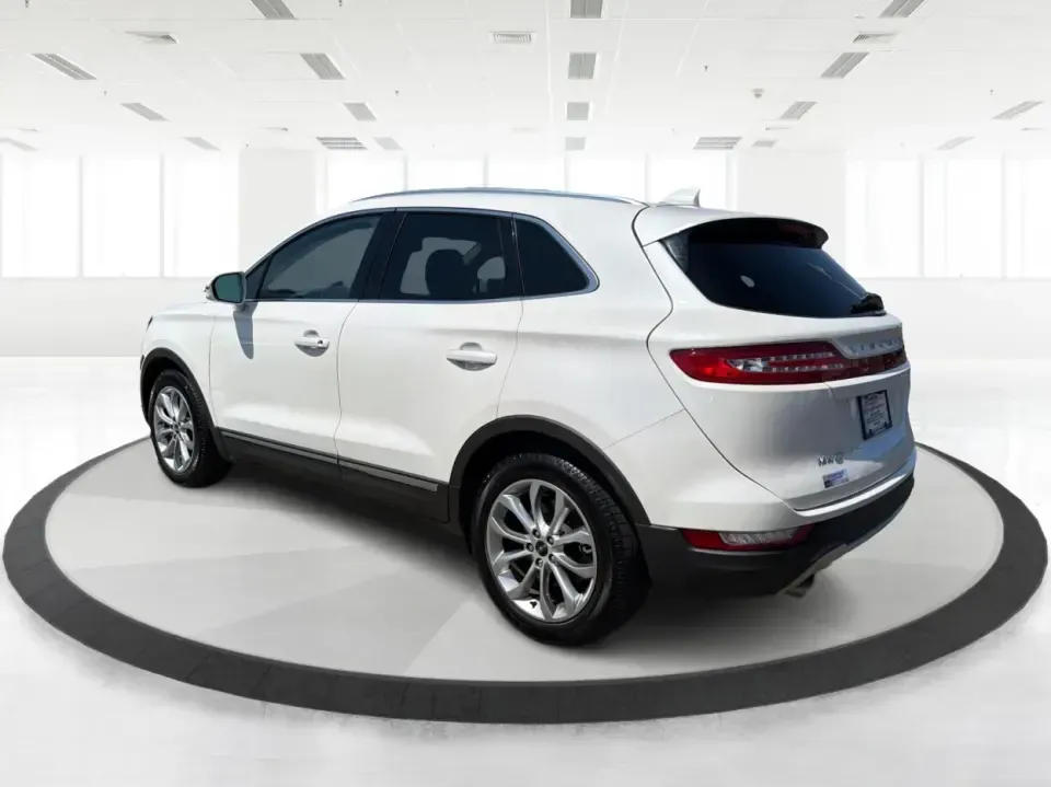 2015 Lincoln MKC Base (5LMTJ2AH4FU) with an 2.3L L4 DOHC 16V engine, 6-Speed Automatic transmission, located at 1230 East Main St, Xenia, OH, 45385, (937) 908-9800, 39.688026, -83.910172 - Picture your next Ohio weekend: coffee in hand, rolling out of New Carlisle toward Dayton or Springfield with the comfort of a premium SUV, the confidence of all-wheel traction, and enough tech to make every mile feel effortless. This 2015 Lincoln MKC Base is an ideal fit for commuters who want a qu - Photo#4