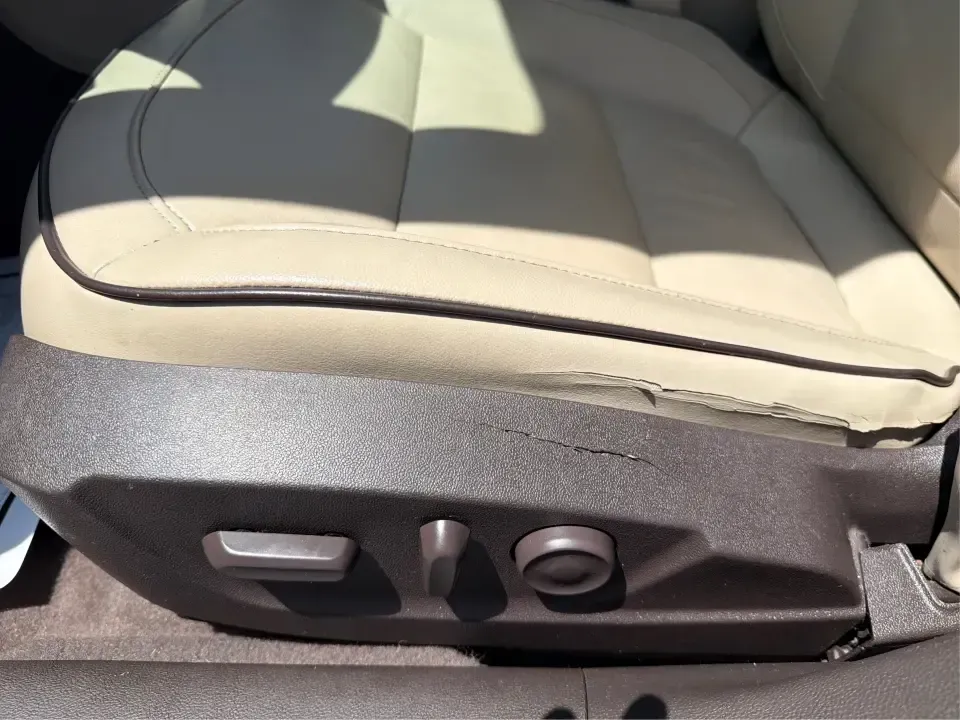 2014 Chevrolet Malibu 1LZ (1G11H5SL5EF) with an ECOTEC 2.5L I-4 gasoline direct injection engine, 6-Speed Automatic transmission, located at 401 Woodman Dr, Riverside, OH, 45431, (937) 908-9800, 39.760899, -84.123421 - Need a dependable commuter that still feels comfortable for weekend plans, errands, and date-night drives? This 2014 Chevrolet Malibu 1LZ in Atlantis Blue Metallic is a smart pick for life around New Carlisle-whether you're cruising I70 to Dayton, running quick trips down S DaytonLakeview Rd, or hea - Photo#17