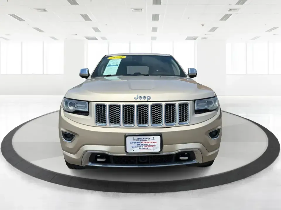 2014 Jeep Grand Cherokee Overland (1C4RJFCTXEC) with an 5.7L V8 OHV 16V engine, 5-Speed Automatic transmission, located at 1230 East Main St, Xenia, OH, 45385, (937) 908-9800, 39.688026, -83.910172 - Picture your next weekend: loading up for a road trip to Yellow Springs, cruising I675 with the family in comfort, or heading out to the trails and backroads around Wright-Patterson Air Force Base with the confidence of 4WD. This 2014 Jeep Grand Cherokee Overland is built for drivers who want a refi - Photo#7