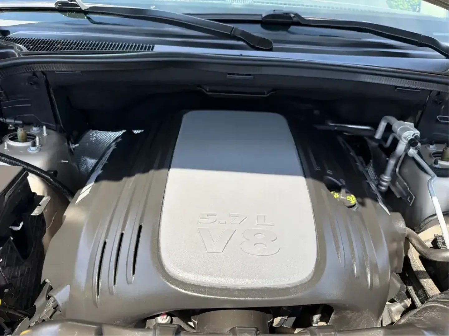 2014 Jeep Grand Cherokee Overland (1C4RJFCTXEC) with an 5.7L V8 OHV 16V engine, 5-Speed Automatic transmission, located at 1951 S Dayton Lakeview Rd., New Carlisle, OH, 45344, (937) 908-9800, 39.890999, -84.050255 - Picture your next weekend: loading up for a road trip to Yellow Springs, cruising I675 with the family in comfort, or heading out to the trails and backroads around Wright-Patterson Air Force Base with the confidence of 4WD. This 2014 Jeep Grand Cherokee Overland is built for drivers who want a refi - Photo#11