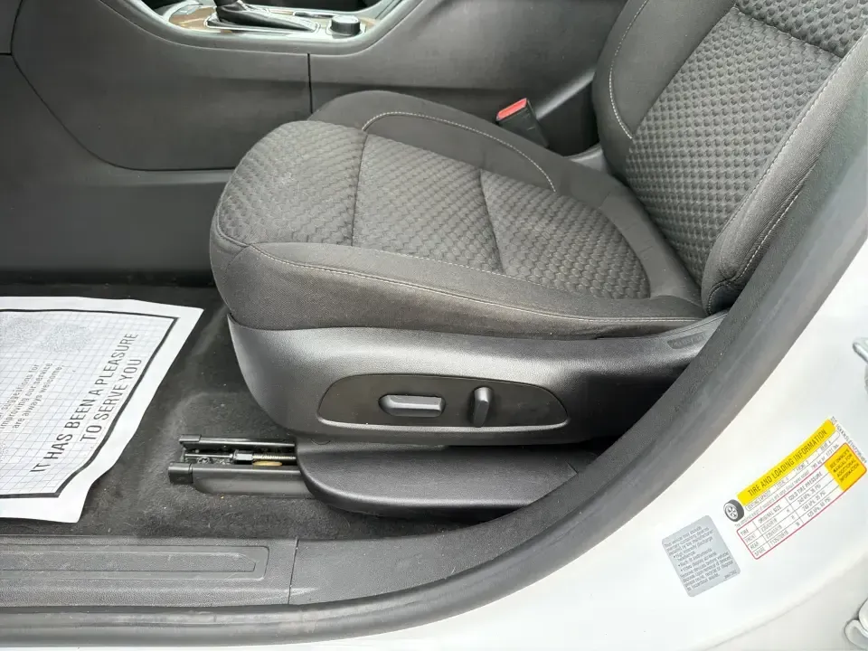 2017 GMC Acadia SLE-2 (1GKKNSLS1HZ) with an 2.5L L4 DOHC 16V engine, 6A transmission, located at 1099 N County Rd 25A, Troy, OH, 45373, (937) 908-9800, 40.057079, -84.212883 - Ready for a busy family week in Troy and a weekend escape to Hocking Hills? This 2017 GMC Acadia SLE-2 is the kind of midsize SUV that fits real life-school drop-offs, grocery runs, long commutes down I-75, and road trips with friends-while giving you the confidence of available traction and the pra - Photo#18