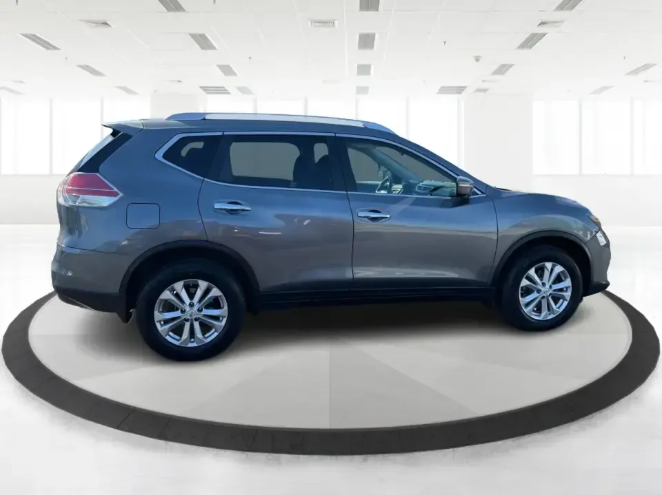 2015 Nissan Rogue SV (5N1AT2MVXFC) with an 2.5L I-4 DOHC engine, Continuously Variable Transmission transmission, located at 4508 South Dixie Dr, Moraine, OH, 45439, (937) 908-9800, 39.689976, -84.218452 - Whether you're juggling school drop-offs, commuting down I-75, or planning a weekend escape to Cox Arboretum or the RiverScape MetroPark, this 2015 Nissan Rogue SV is the kind of compact SUV that fits real life in Moraine. With available all-weather capability, flexible seating, and everyday comfort - Photo#1