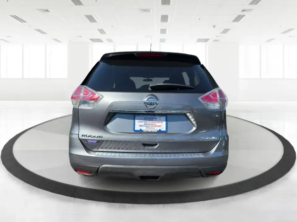 2015 Nissan Rogue SV (5N1AT2MVXFC) with an 2.5L I-4 DOHC engine, Continuously Variable Transmission transmission, located at 4508 South Dixie Dr, Moraine, OH, 45439, (937) 908-9800, 39.689976, -84.218452 - Whether you're juggling school drop-offs, commuting down I-75, or planning a weekend escape to Cox Arboretum or the RiverScape MetroPark, this 2015 Nissan Rogue SV is the kind of compact SUV that fits real life in Moraine. With available all-weather capability, flexible seating, and everyday comfort - Photo#3