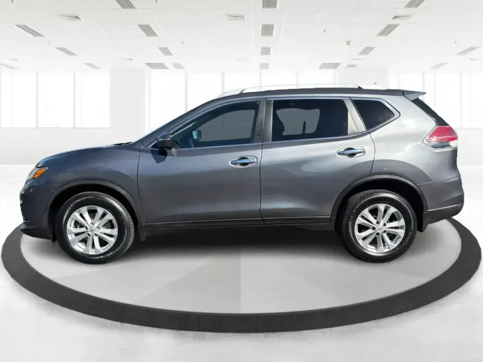 2015 Nissan Rogue SV (5N1AT2MVXFC) with an 2.5L I-4 DOHC engine, Continuously Variable Transmission transmission, located at 4508 South Dixie Dr, Moraine, OH, 45439, (937) 908-9800, 39.689976, -84.218452 - Whether you're juggling school drop-offs, commuting down I-75, or planning a weekend escape to Cox Arboretum or the RiverScape MetroPark, this 2015 Nissan Rogue SV is the kind of compact SUV that fits real life in Moraine. With available all-weather capability, flexible seating, and everyday comfort - Photo#5