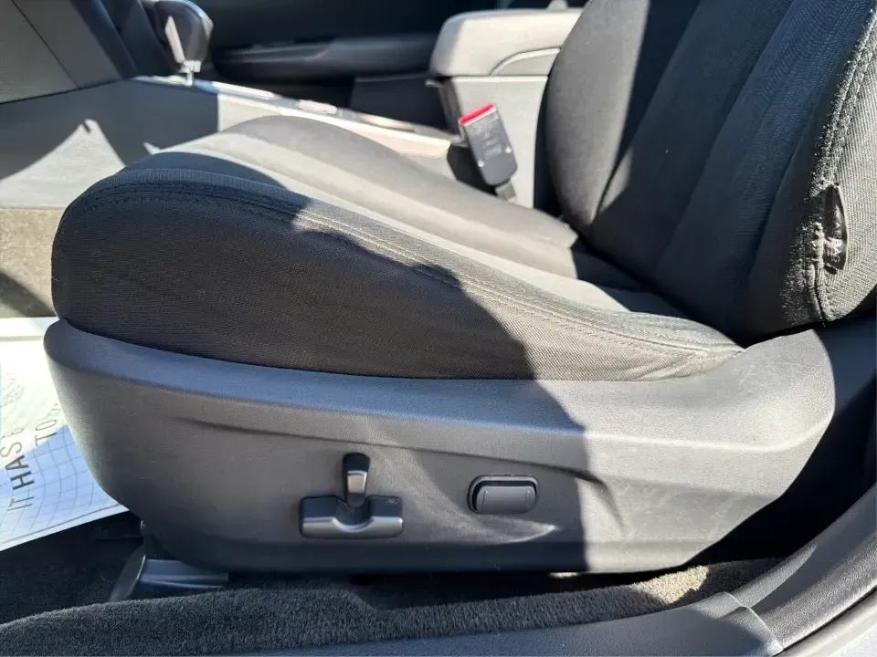 2013 Subaru Outback 2.5i Premium (4S4BRBGC7D3) with an 2.5L H-4 DOHC engine, Continuously Variable Transmission (CVT) transmission, located at 880 E. National Road, Vandalia, OH, 45377, (937) 908-9800, 39.891918, -84.183594 - For commuters who battle I-75 traffic, families shuttling between school and practice, or weekend explorers heading out toward Caesar Creek and the Miami Valley trails, this 2013 Subaru Outback 2.5i Premium is built around real-life versatility. With Subaru's confidence-inspiring AWD, a roomy hatchb - Photo#17