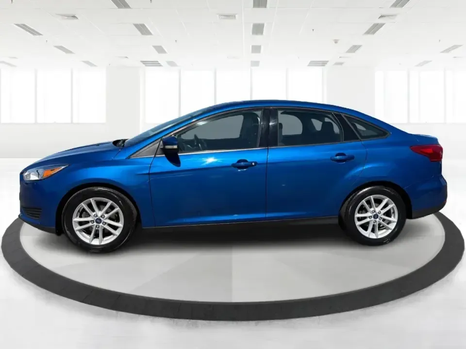 2018 Ford Focus SE (1FADP3F22JL) with an 2.0L L4 DOHC 16V engine, Automatic transmission, located at 4508 South Dixie Dr, Moraine, OH, 45439, (937) 908-9800, 39.689976, -84.218452 - Need a smart, efficient sedan for daily commutes down South Dixie Drive, quick runs to the Moraine Walmart area, or a reliable ride for work in Dayton and back? This 2018 Ford Focus SE is built for real life-easy to park, comfortable for longer drives, and fuel-friendly for the weekly grind. Finishe - Photo#5